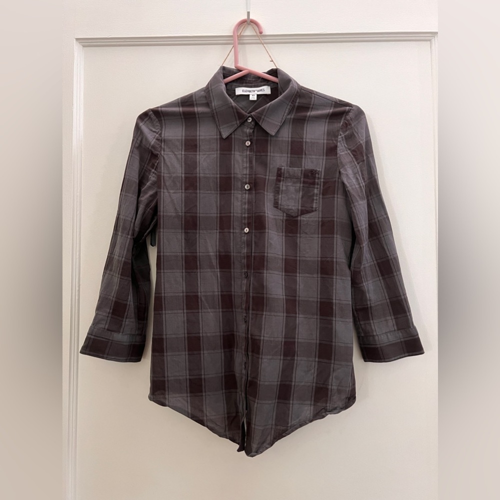 Elizabeth + James longsleeve blouse with buttoned back XS